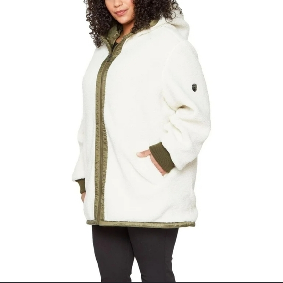 1 Madison Expedition Heritage Edition Teddy Sherpa Jacket in Cream/Olive - Picture 10 of 14